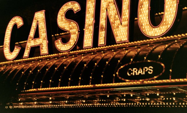 Live Casino inf998